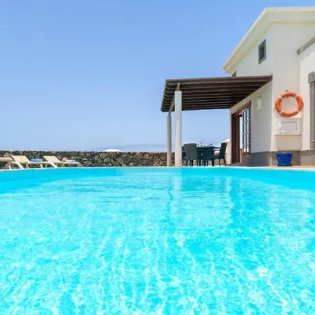 Willa Dragos Playa Blanca (Lanzarote)