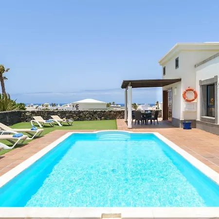 Dragos Villa