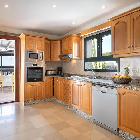 Willa Dragos Playa Blanca (Lanzarote)